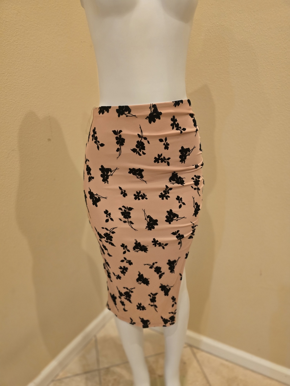 Floral Midi Pencil Skirt
